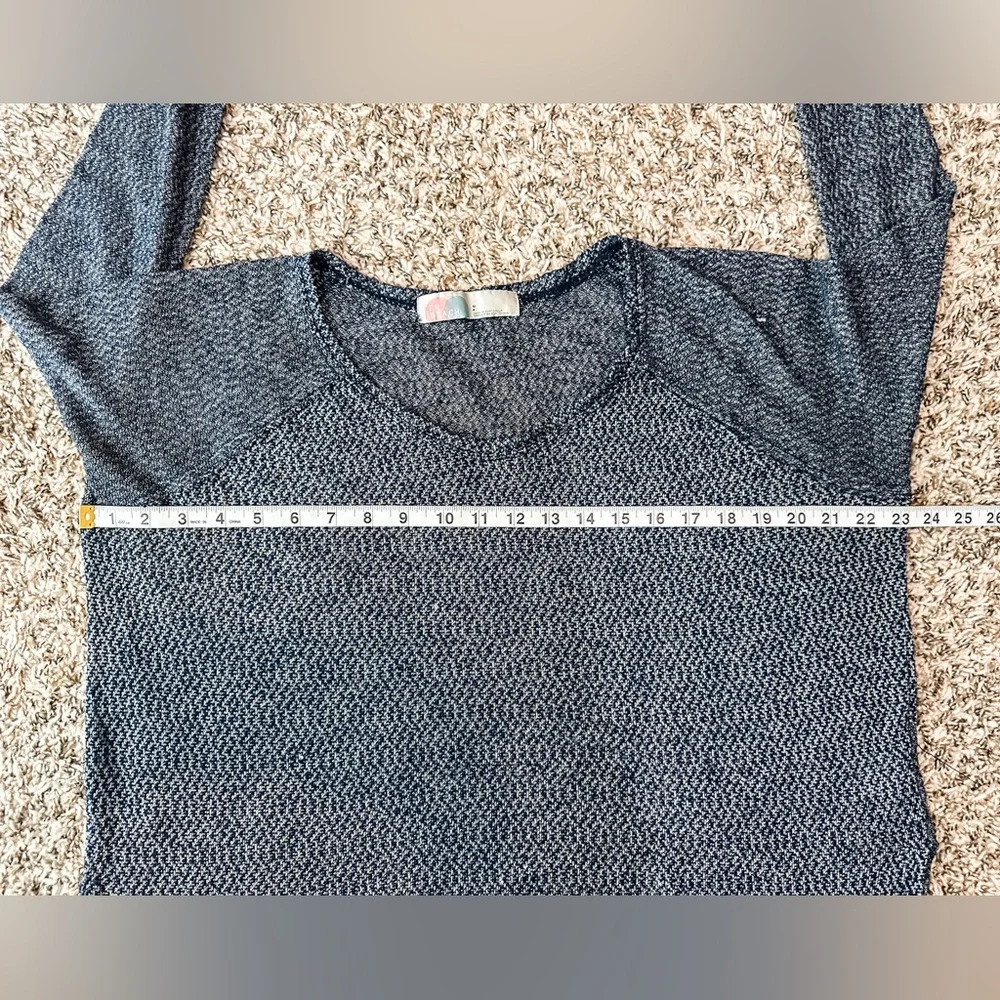 FREE PEOPLE Beach Women's Blue Long Sleeve Knit Sweater Top - Small